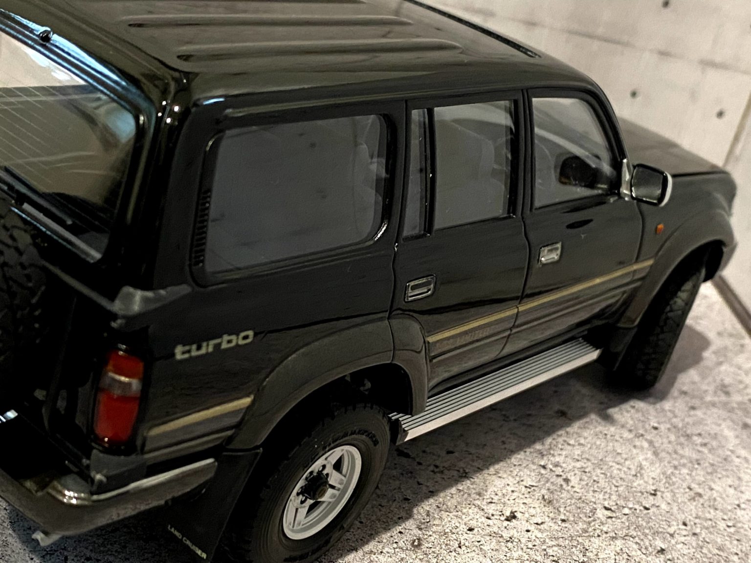 Jozen 1/24 RC Toyota Land Cruiser 70 HZJ76K - Modello Giapponese 2024 - Nuovo - Foto 3